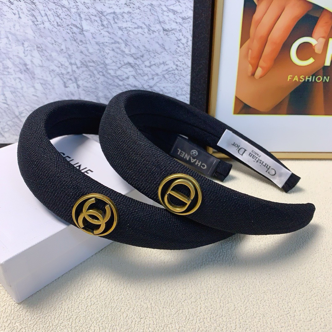 Bagsaaa Ch**el & D10r Black Headband