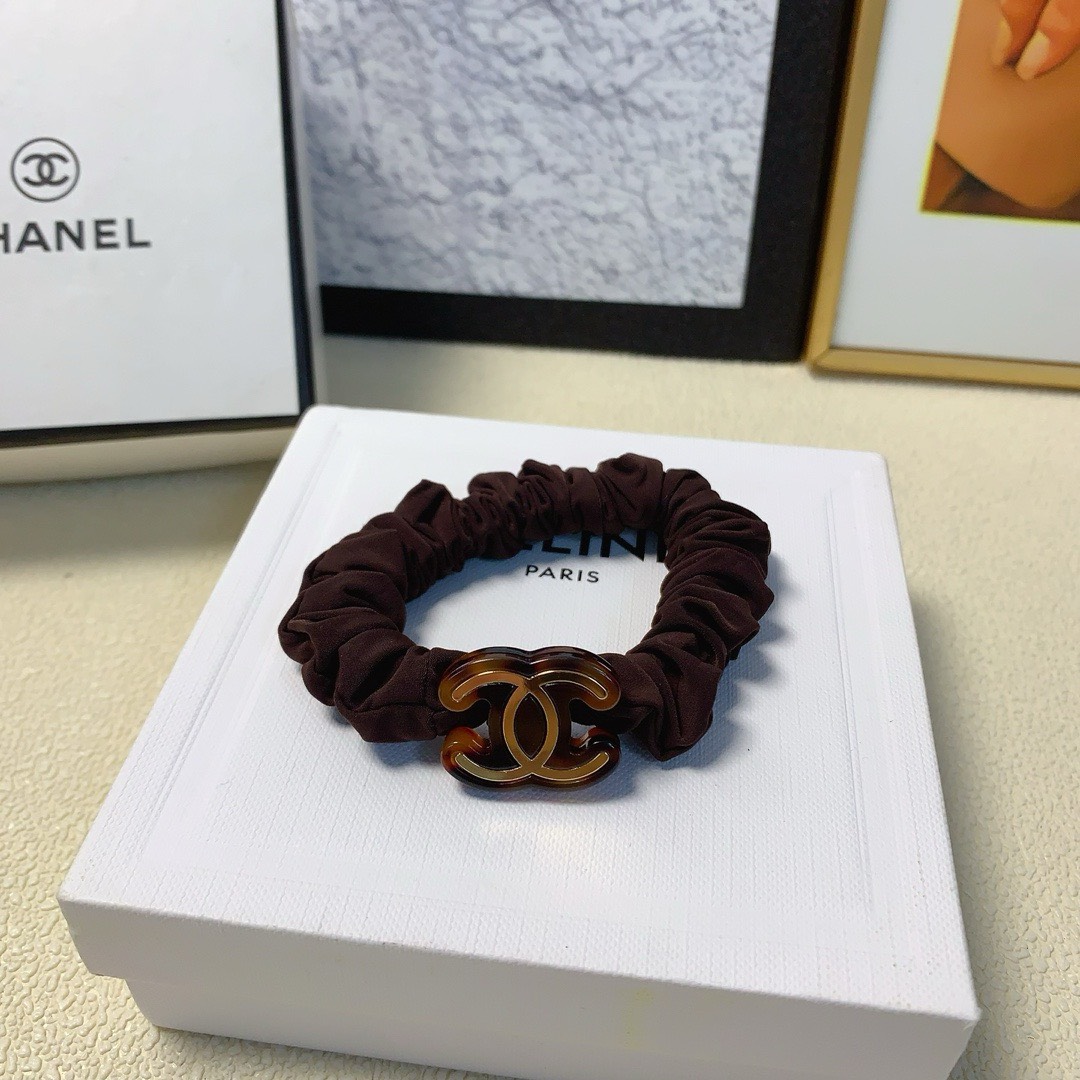 Bagsaaa Ch**el Hair Tie