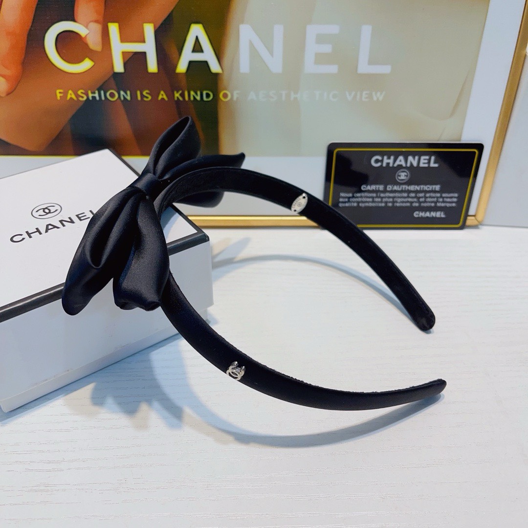 Bagsaaa Ch**el Black Bow Headband