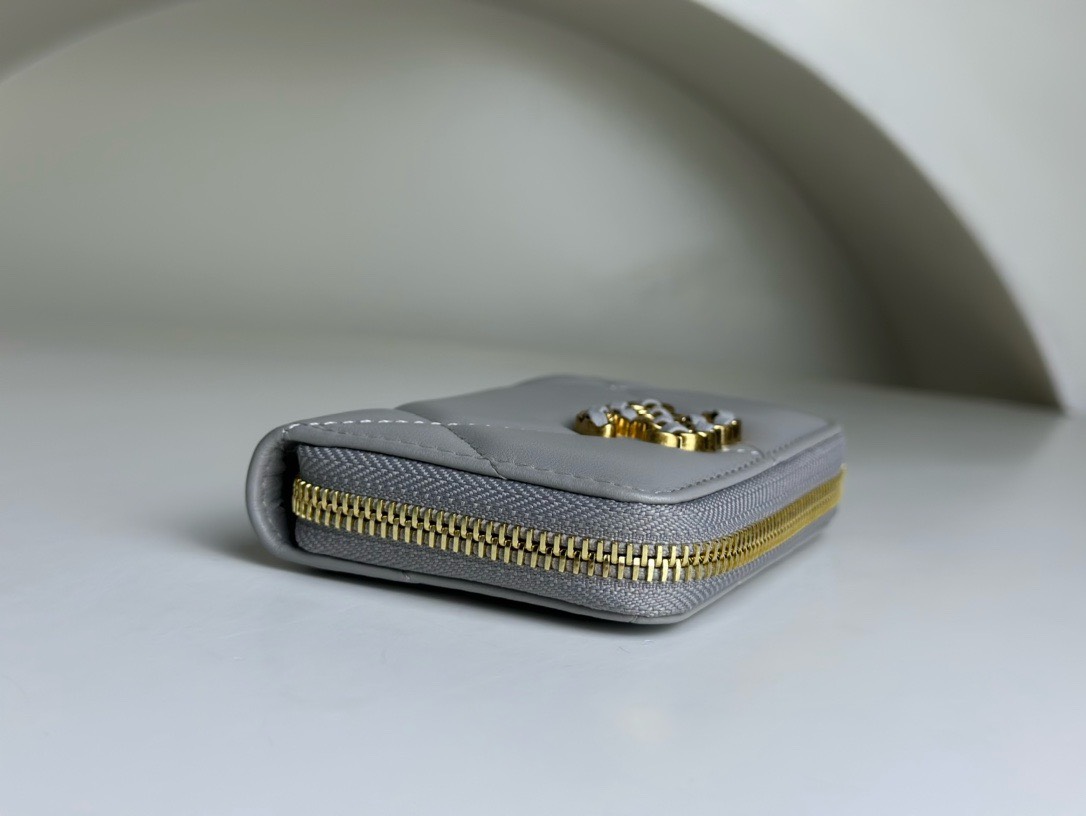 Bagsaaa Chane 19 Coin Purse Grey Gold Hardware - 7.5×2×11.cm