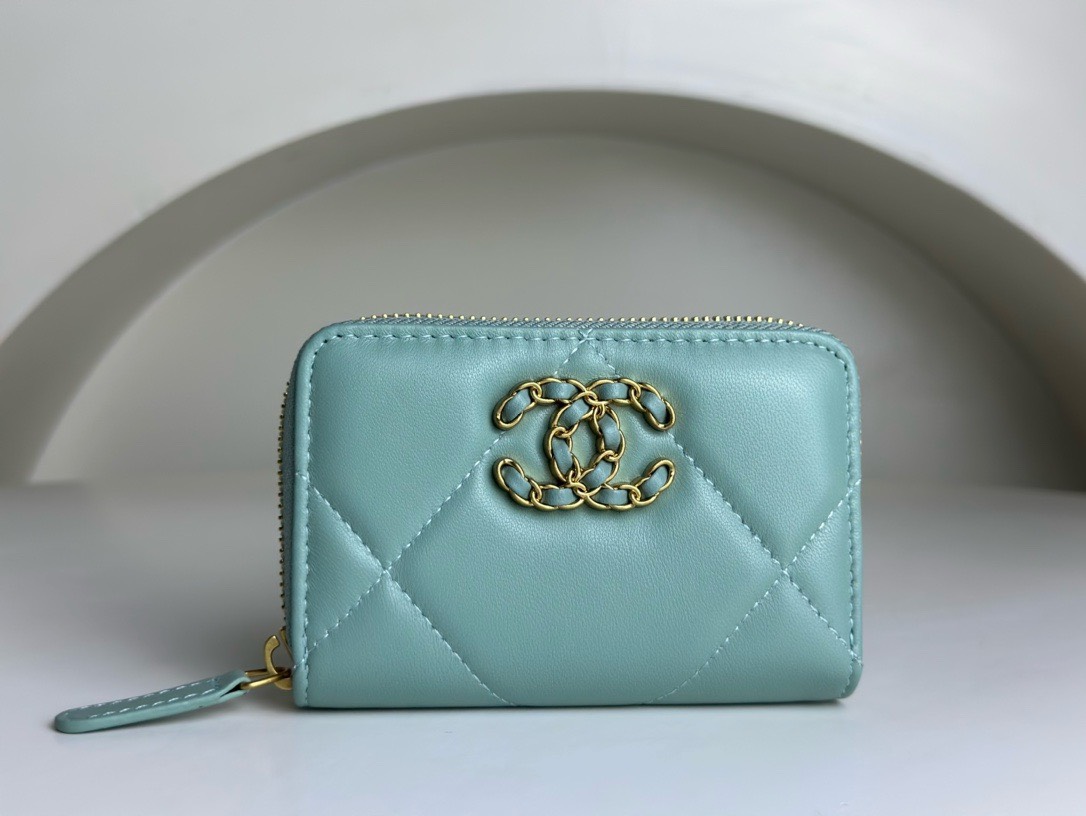 Bagsaaa Chane 19 Coin Purse Blue Gold Hardware - 7.5×2×11.cm