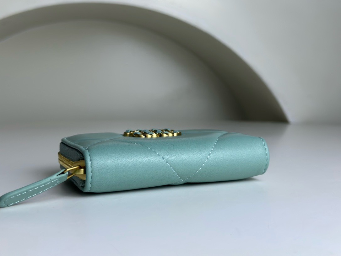 Bagsaaa Chane 19 Coin Purse Blue Gold Hardware - 7.5×2×11.cm