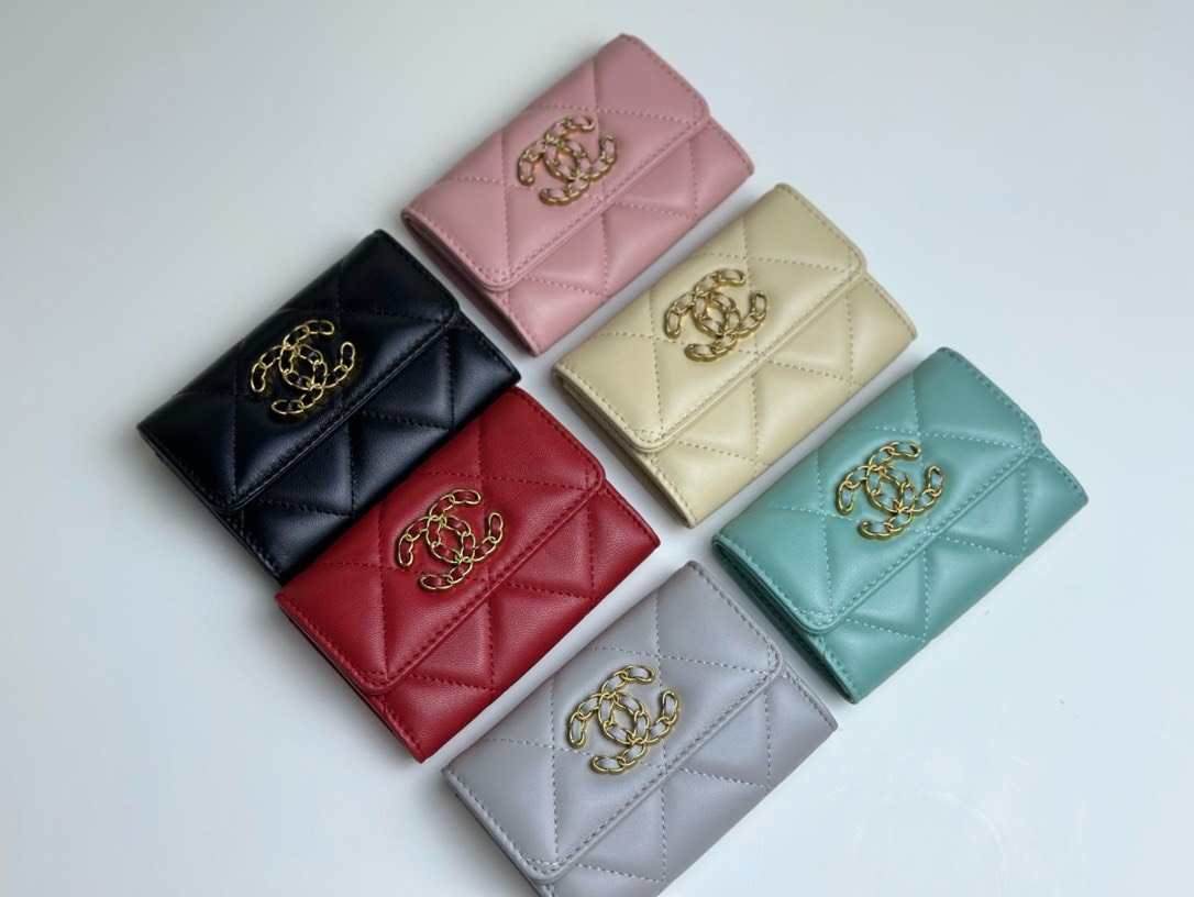 Bagsaaa Chane 19 Flap Wallet Gold Hardware