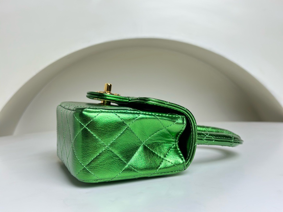 Bagsaaa Ch**el Vintage Green Leather Top handle Flap Bag - 18cm