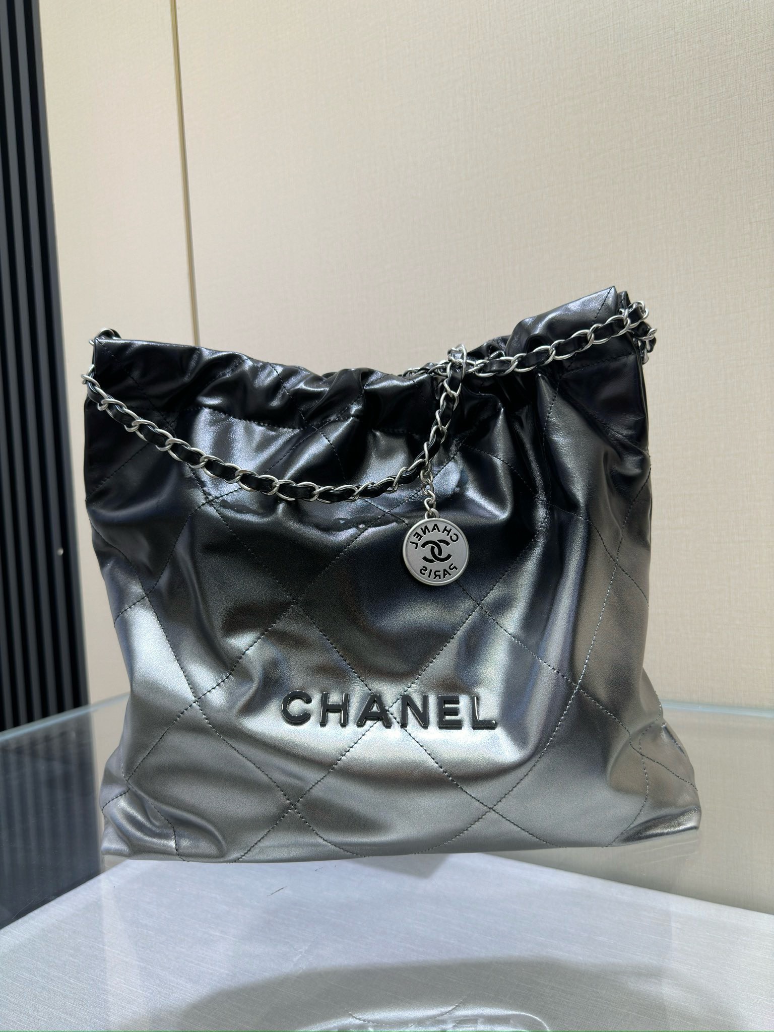 Bagsaaa Ch**el 22 tote bag black and silver - 39x42x8cm