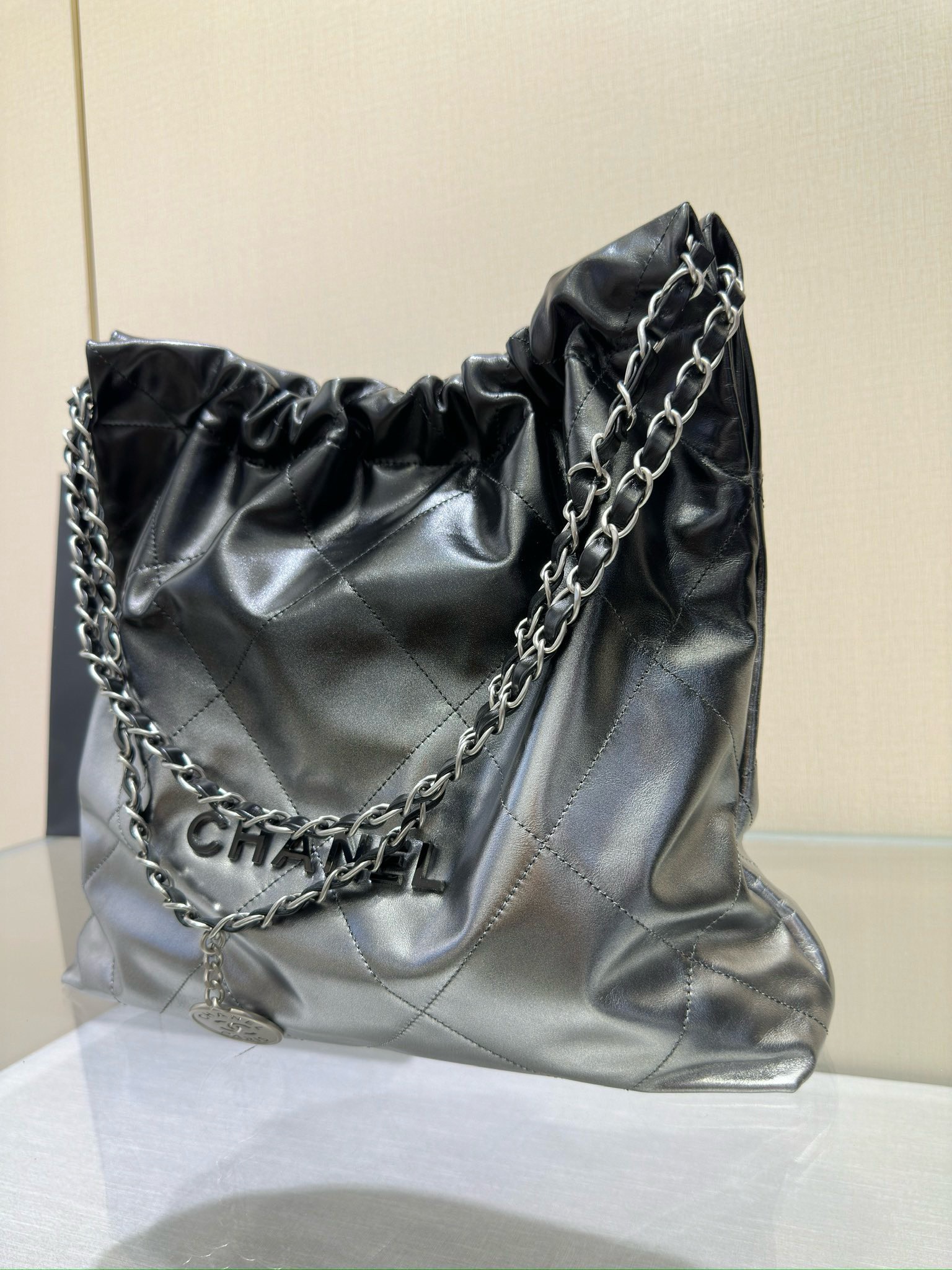 Bagsaaa Ch**el 22 tote bag black and silver - 39x42x8cm