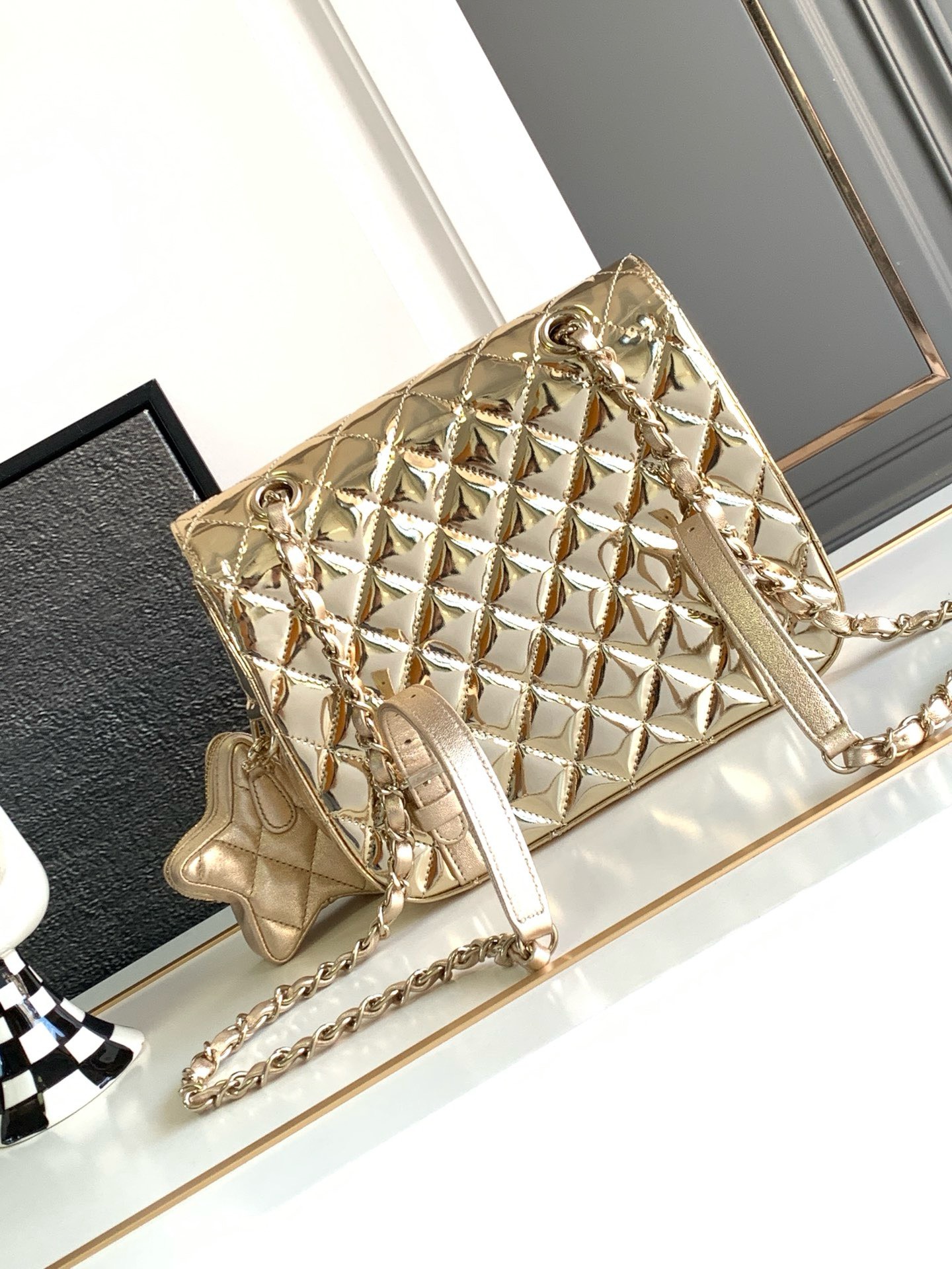 Bagsaaa Ch**el 24C Hollywood gold mirror calfskin leather backpack