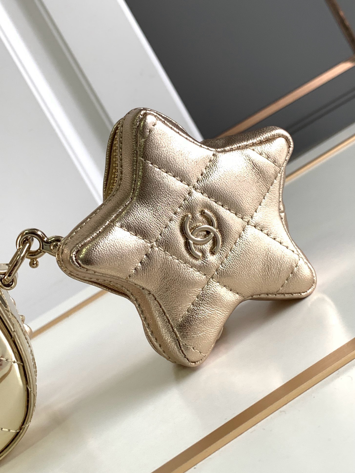 Bagsaaa Ch**el Mini Flap Bag & Star Coin Purse AS4646 Light Gold - 12.5 × 19 × 5 cm