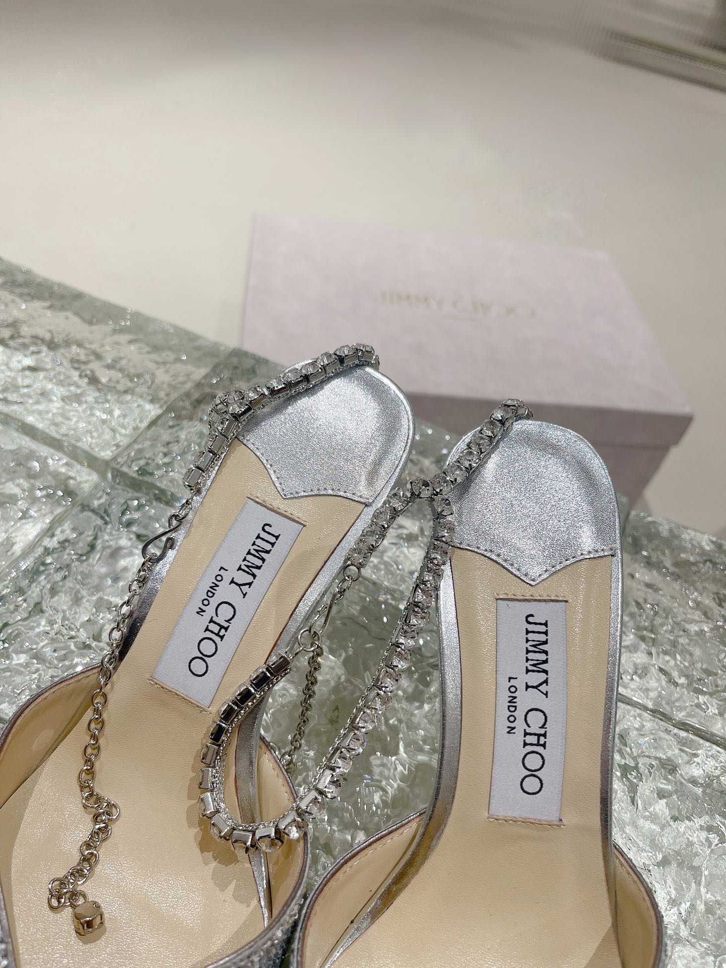 Bagsaaa J1m*y Ch00 Saeda 100 Silver Glittered Pumps