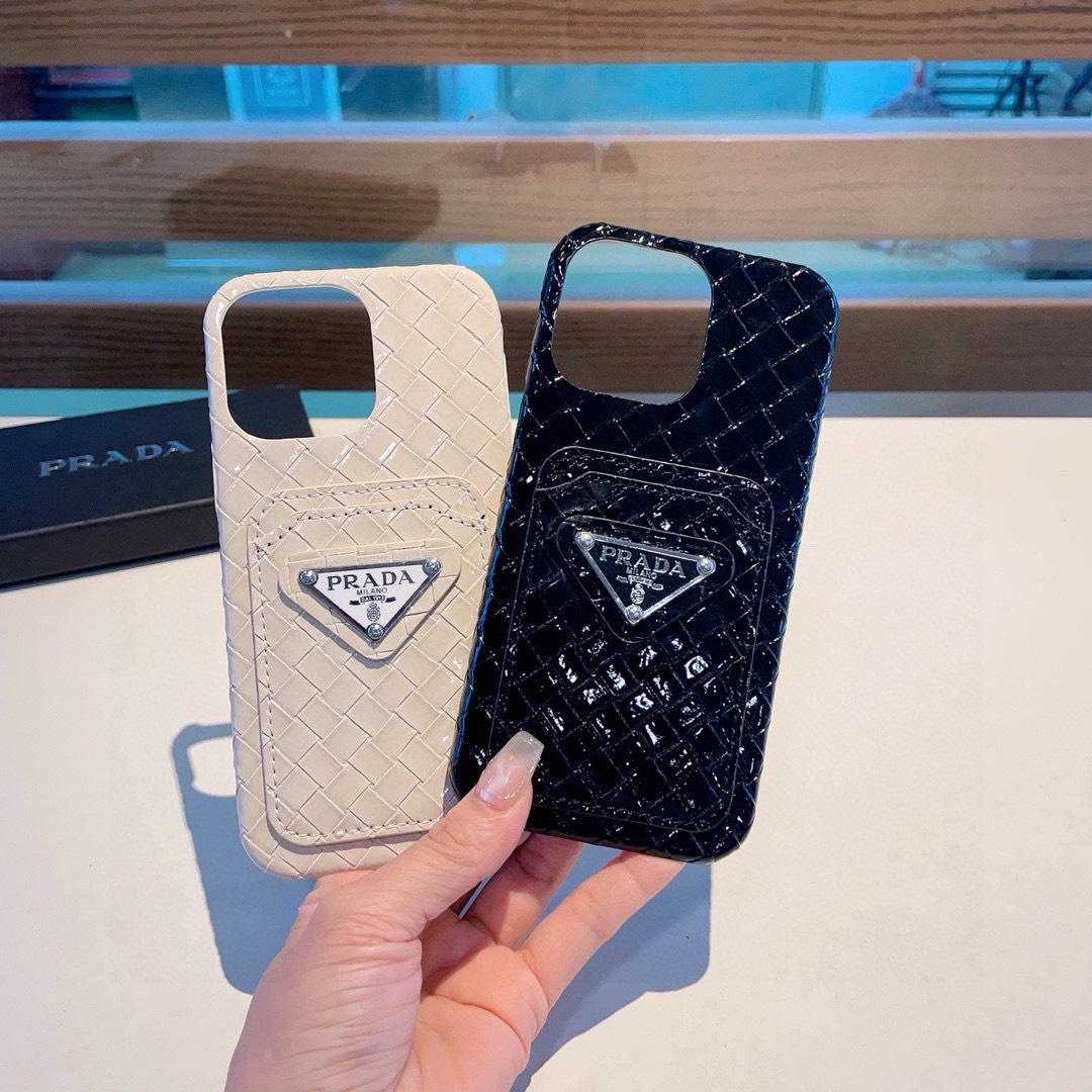 Bagsaaa Pra*a Patent Leather Phone Case