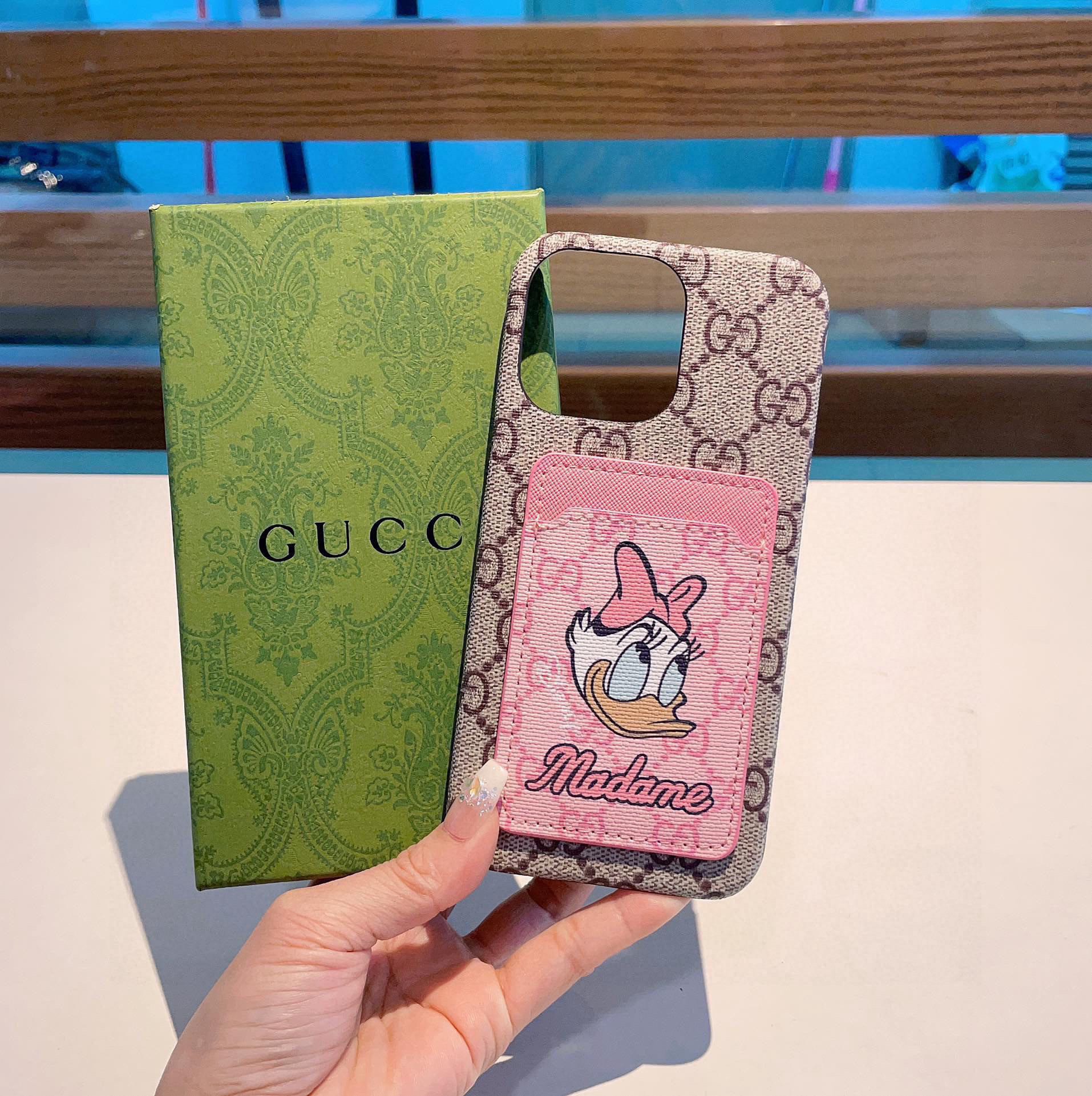 Bagsaaa Gvc*1 GG Ebony Disney Phone Case