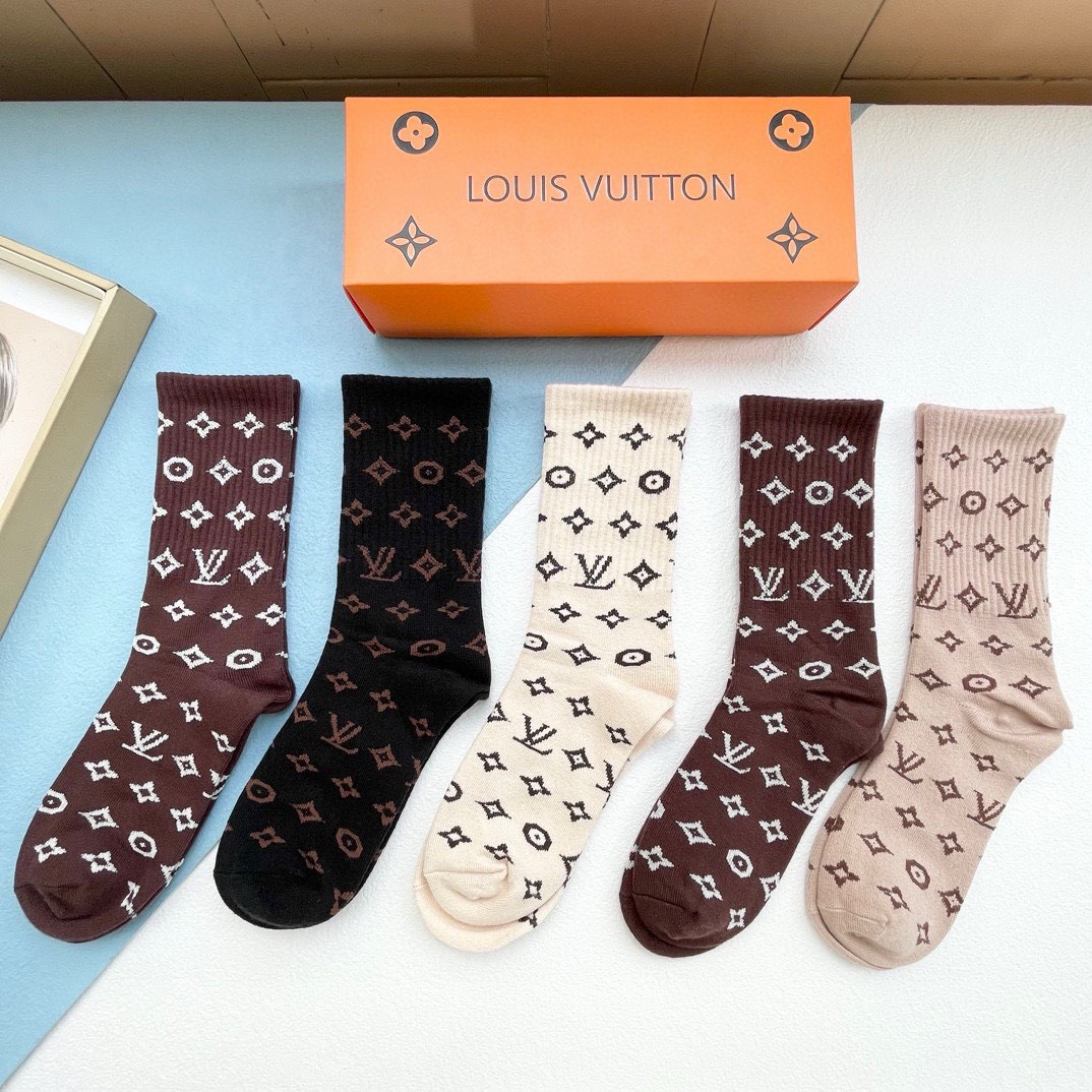 Bagsaaa L0vis Vvtt0n Monogram 4 colors Socks set