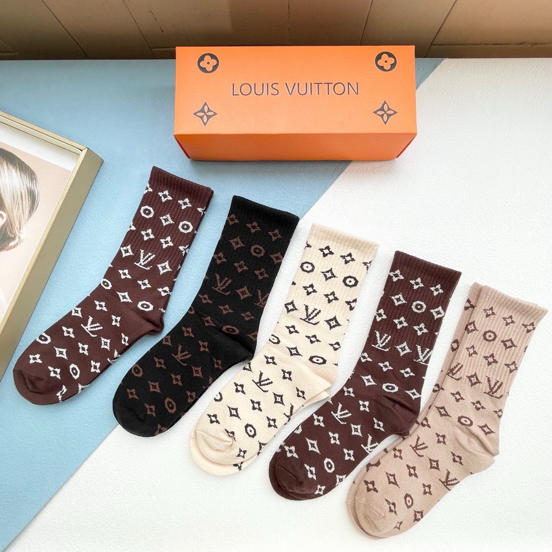 Bagsaaa L0vis Vvtt0n Monogram 4 colors Socks set