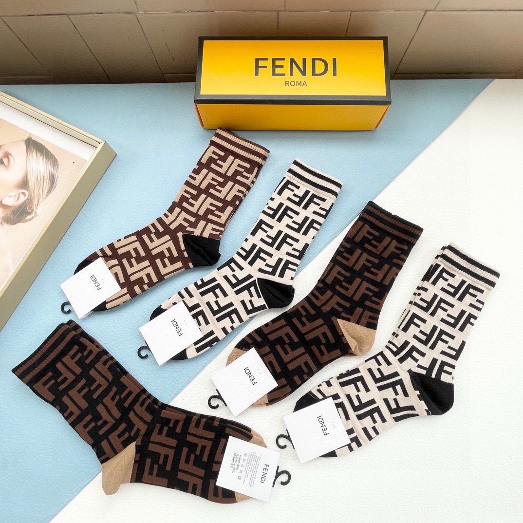 Bagsaaa F**di FF Pattern Socks Set