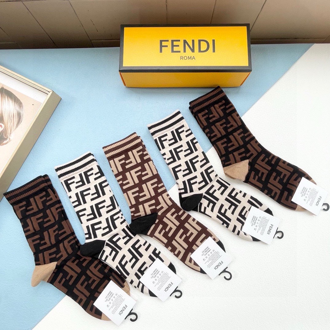 Bagsaaa F**di FF Pattern Socks Set