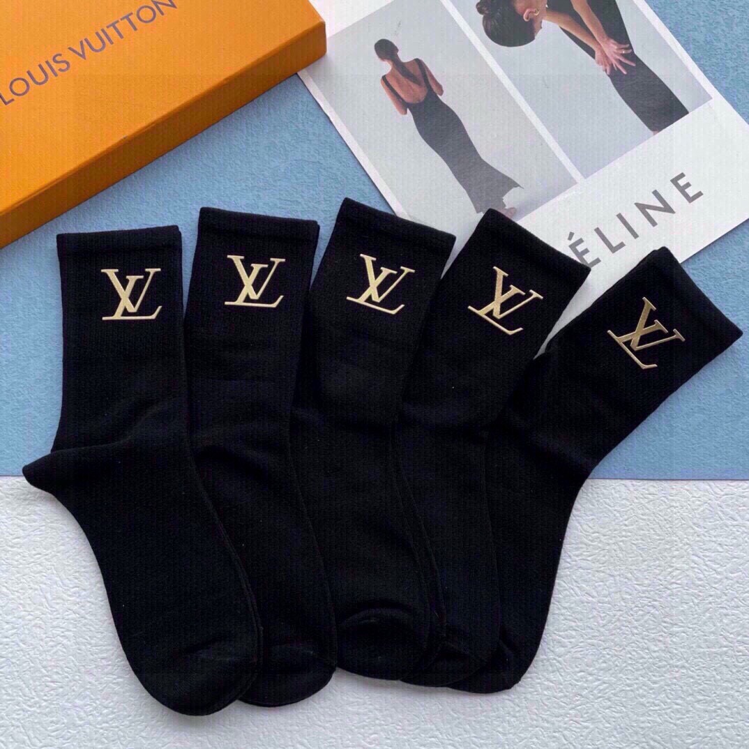Bagsaaa L0vis Vvtt0n Gold LV Logo Black Socks Set