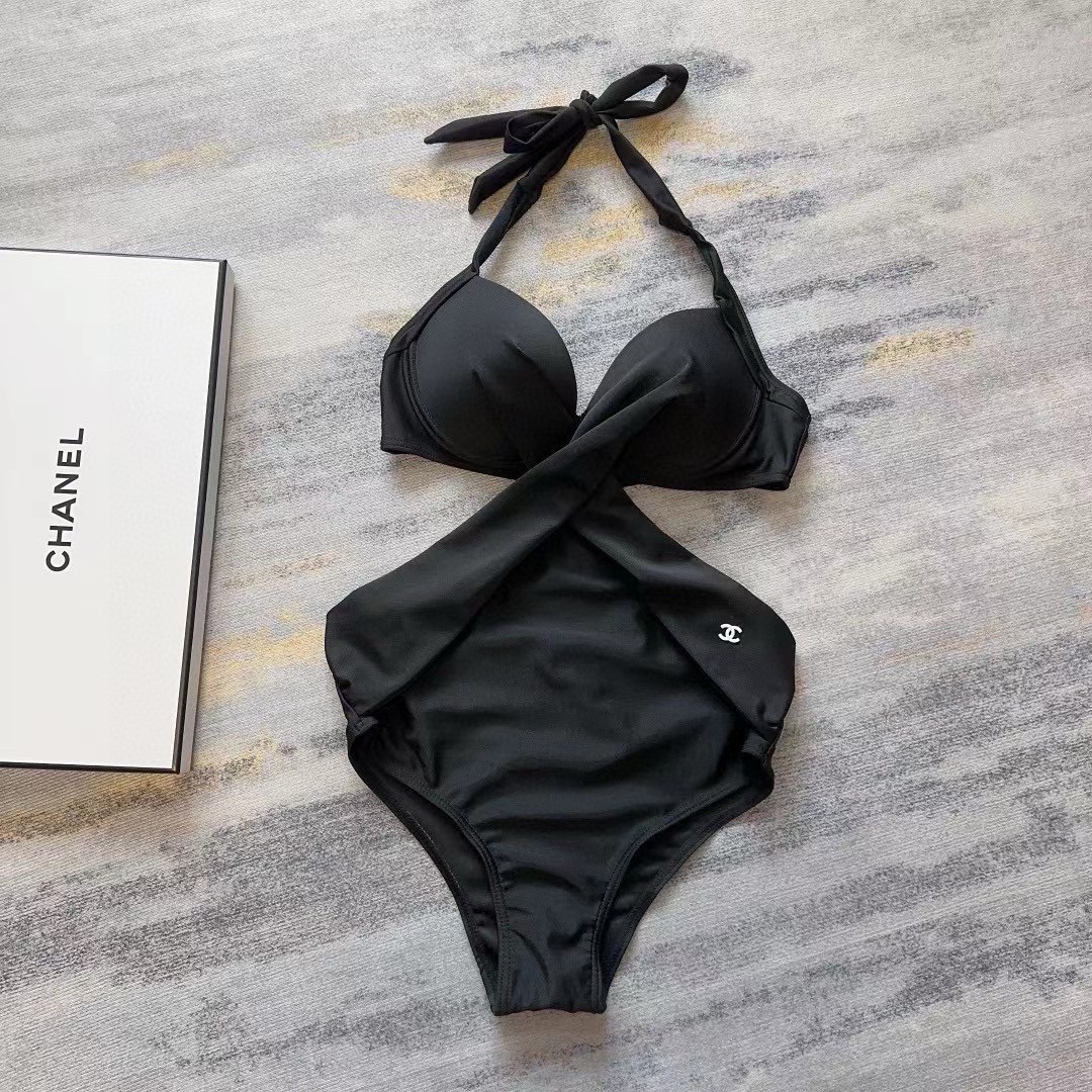 Bagsaaa Ch**el Black Bikini