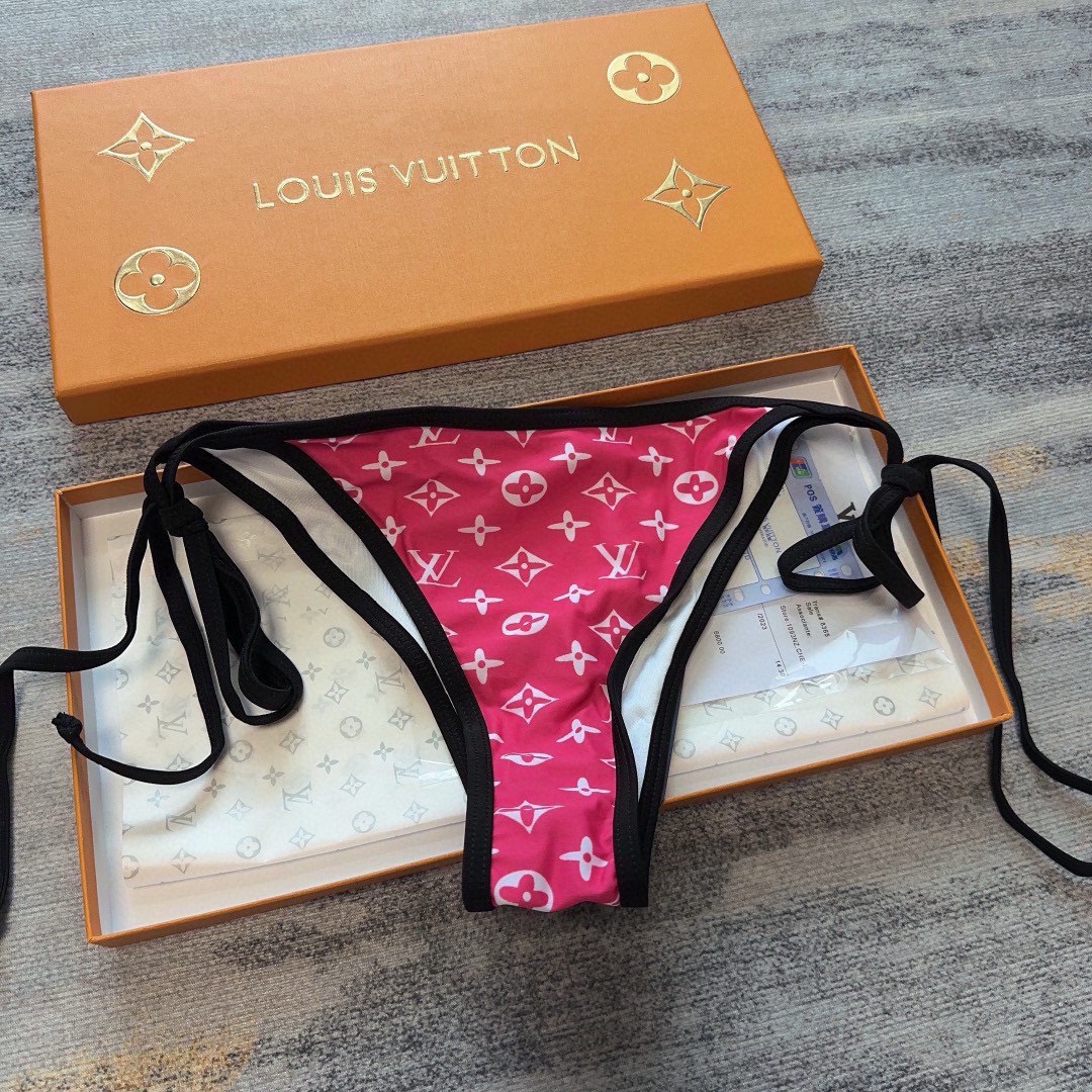 Bagsaaa L0vis Vvtt0n Reversible Black and Pink Bikini