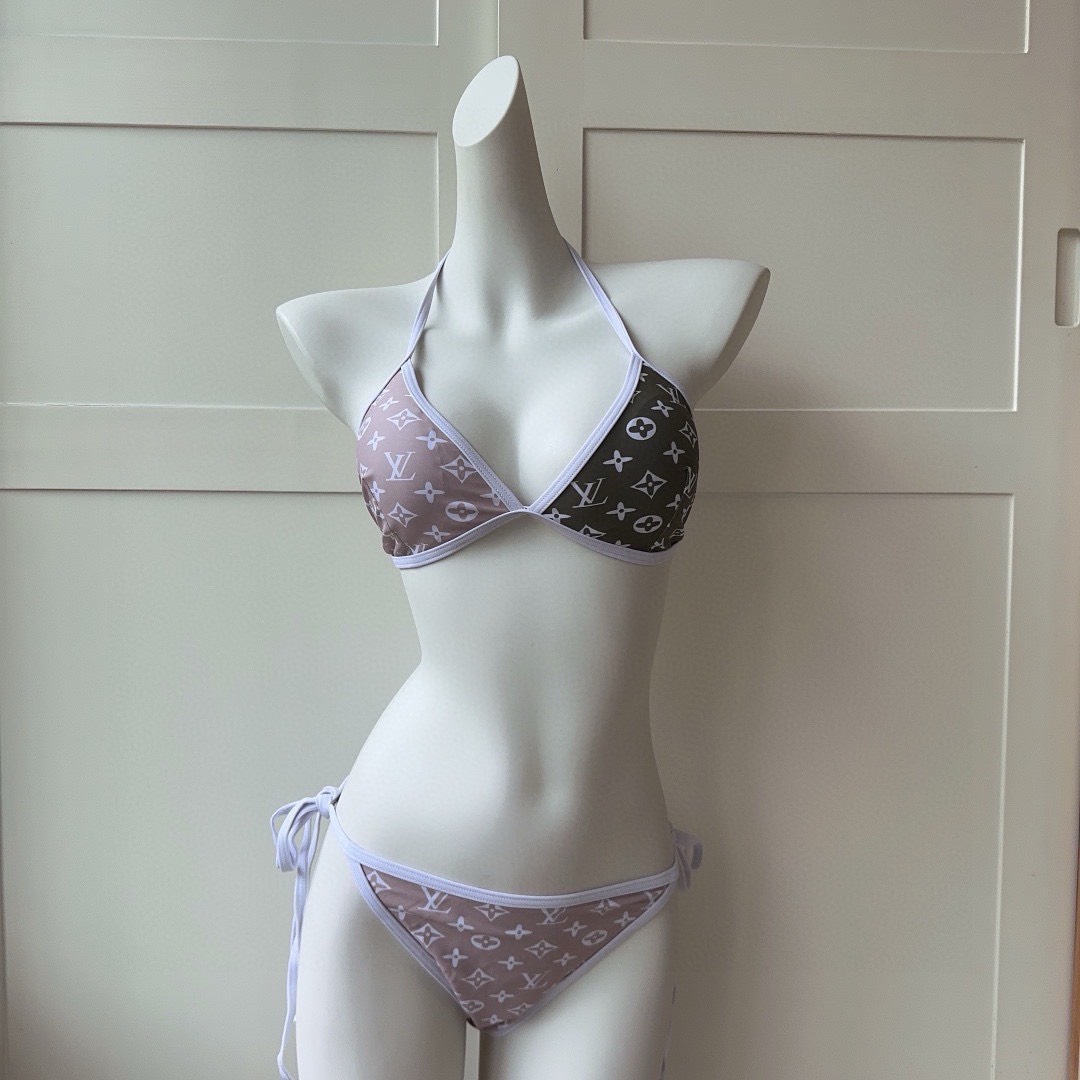 Bagsaaa L0vis Vvtt0n Reversible Green and Pink Bikini