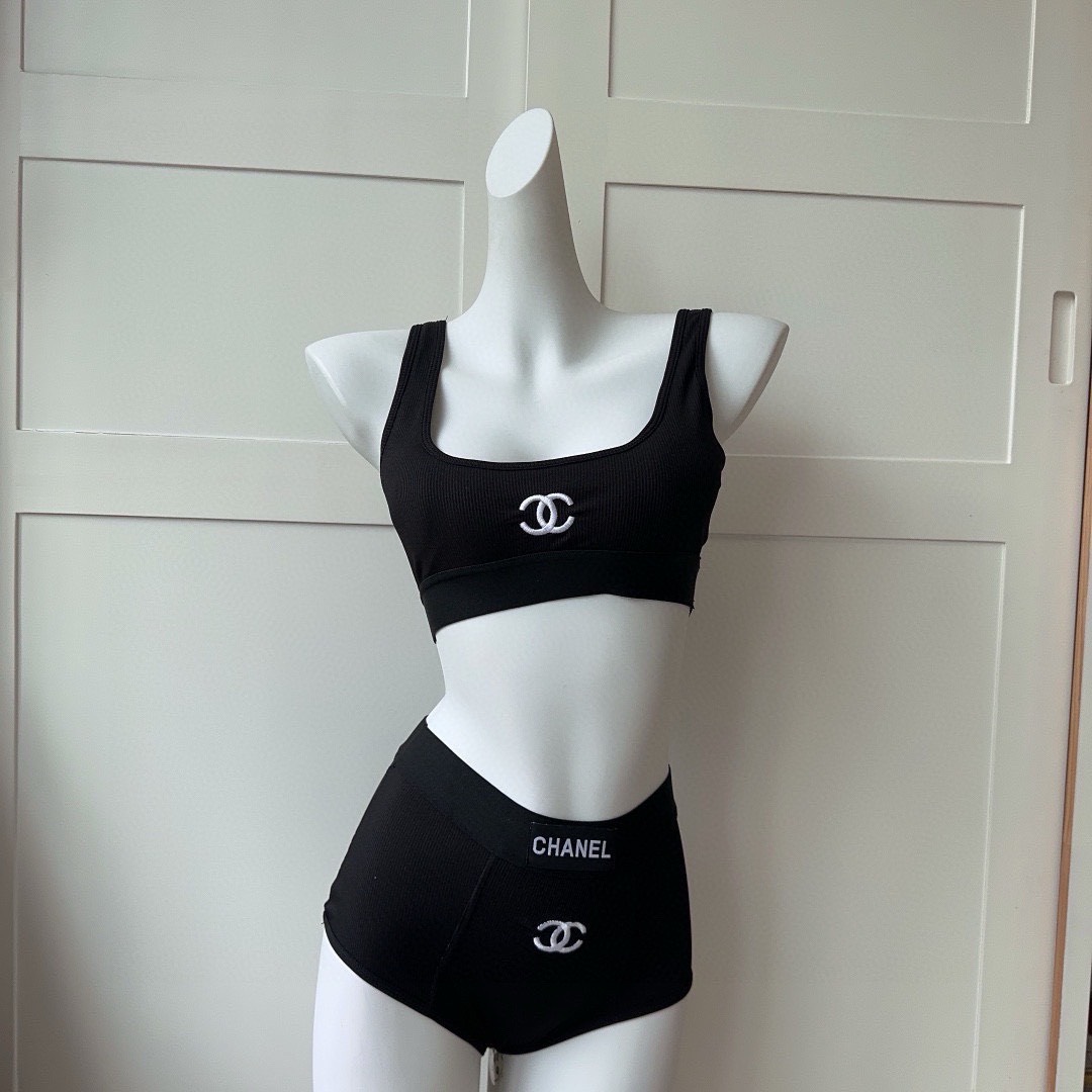 Bagsaaa Ch**el Black Bikini 02