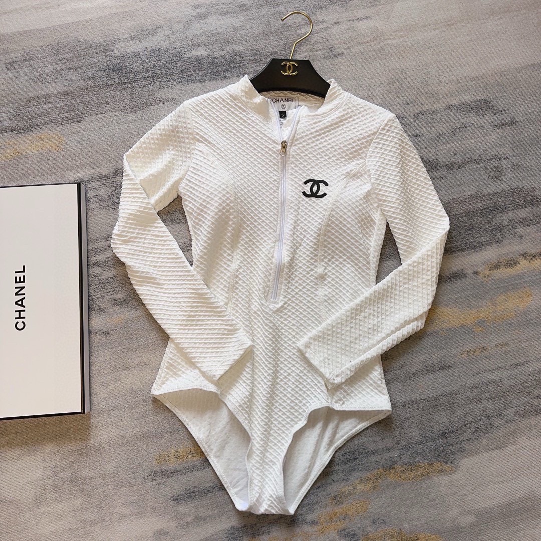 Bagsaaa Ch**el White Bodysuit Swimwear