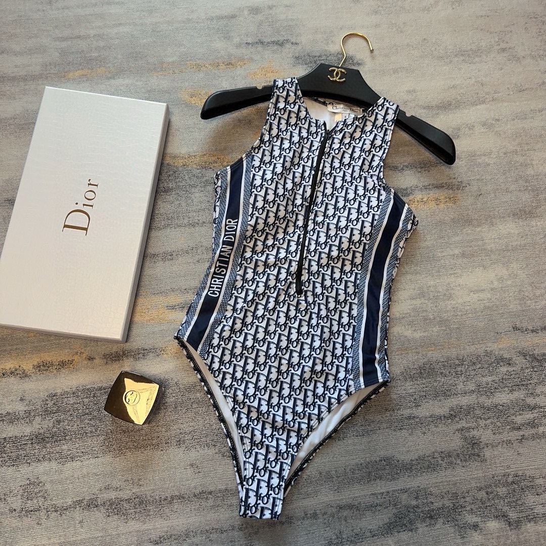 Bagsaaa D10r Obique Jacquard Blue One Piece