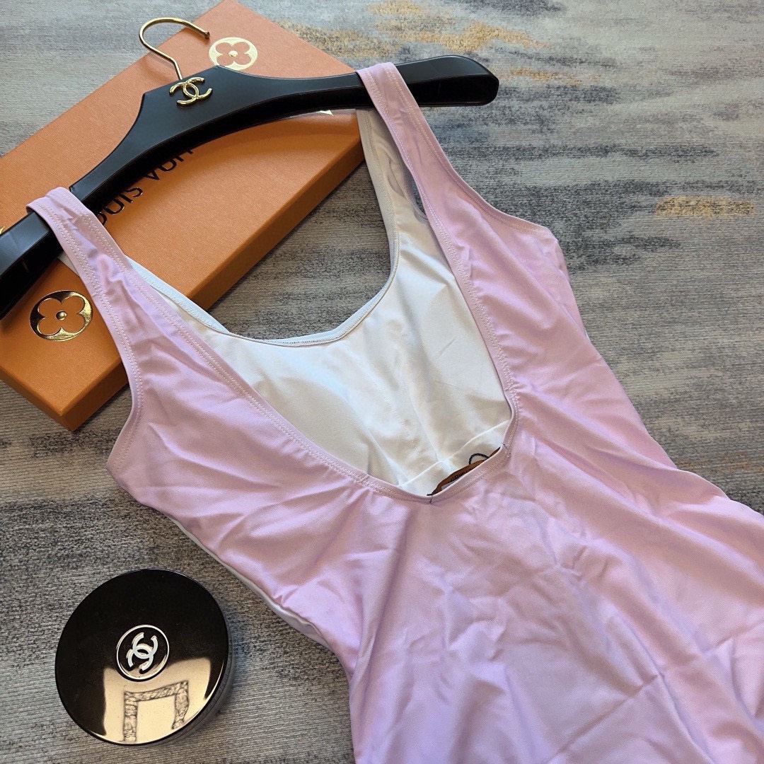 Bagsaaa L0vis Vvtt0n Sunrise One Piece Swimwear