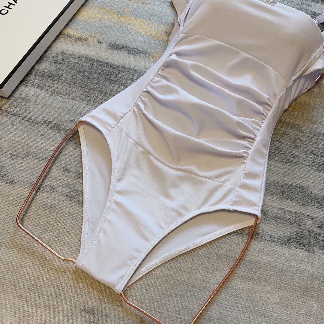 Bagsaaa Ch**el White One Piece Swimwear