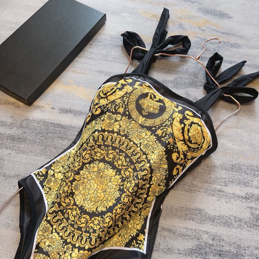 Bagsaaa Versace Reversible Bowknot Tie-shoulder One Piece Swimwear