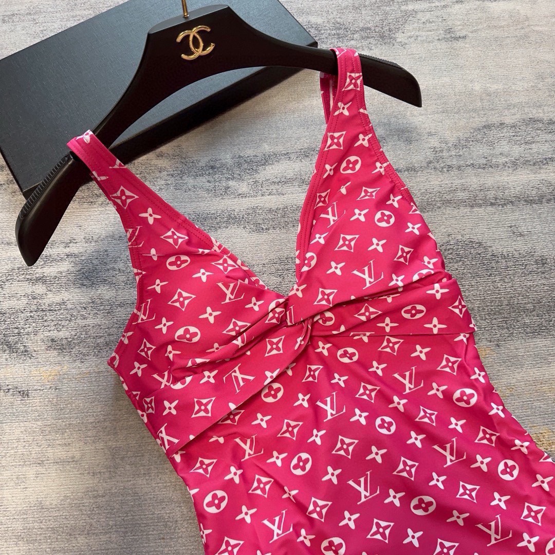 Bagsaaa L0vis Vvtt0n One-piece swimsuit pink monogram
