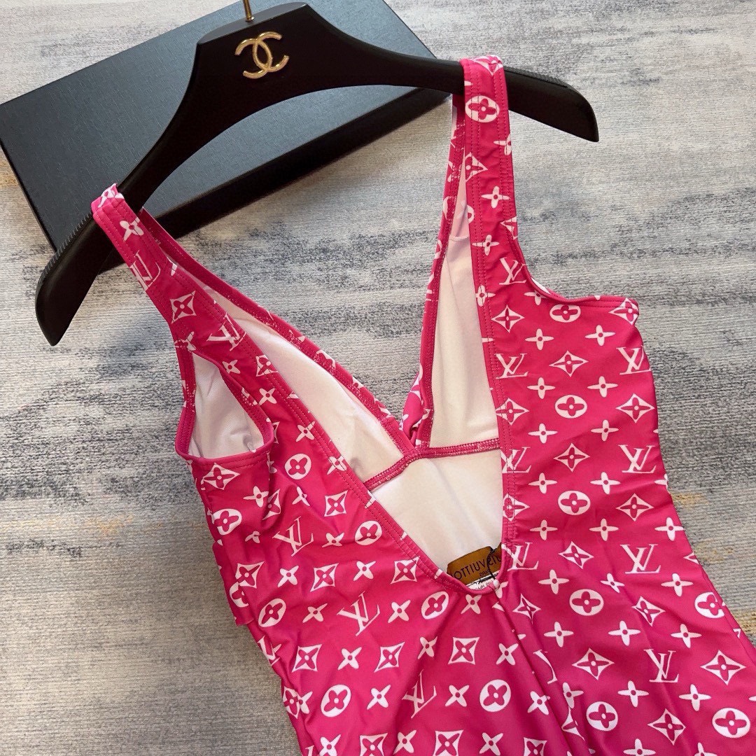 Bagsaaa L0vis Vvtt0n One-piece swimsuit pink monogram