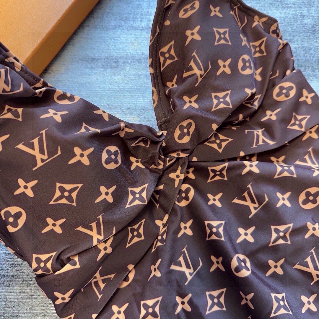 Bagsaaa L0vis Vvtt0n One-piece swimsuit brown monogram