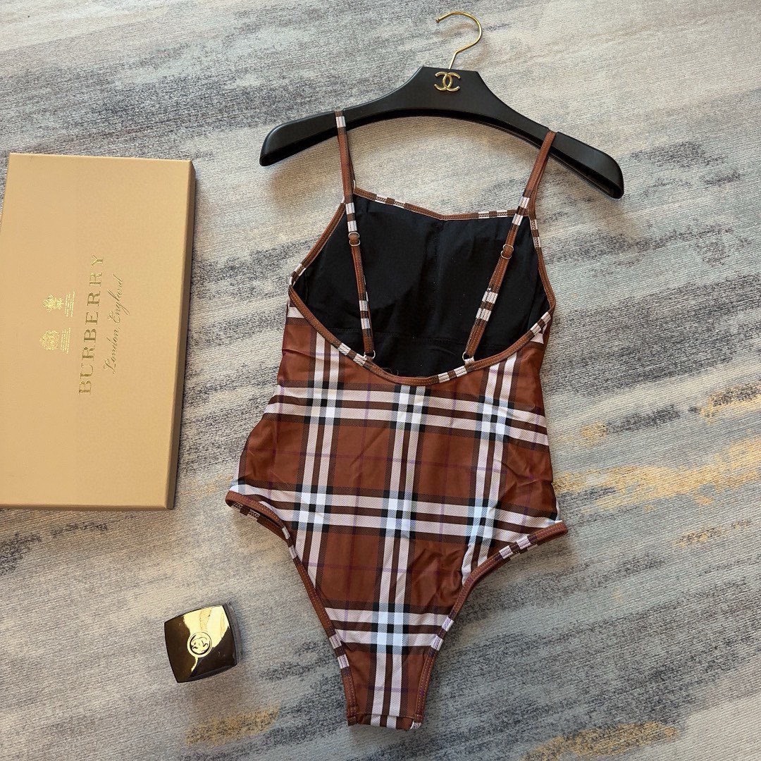Bagsaaa Bv*b*rry Checked Pattern Brown One Piece Swimwear