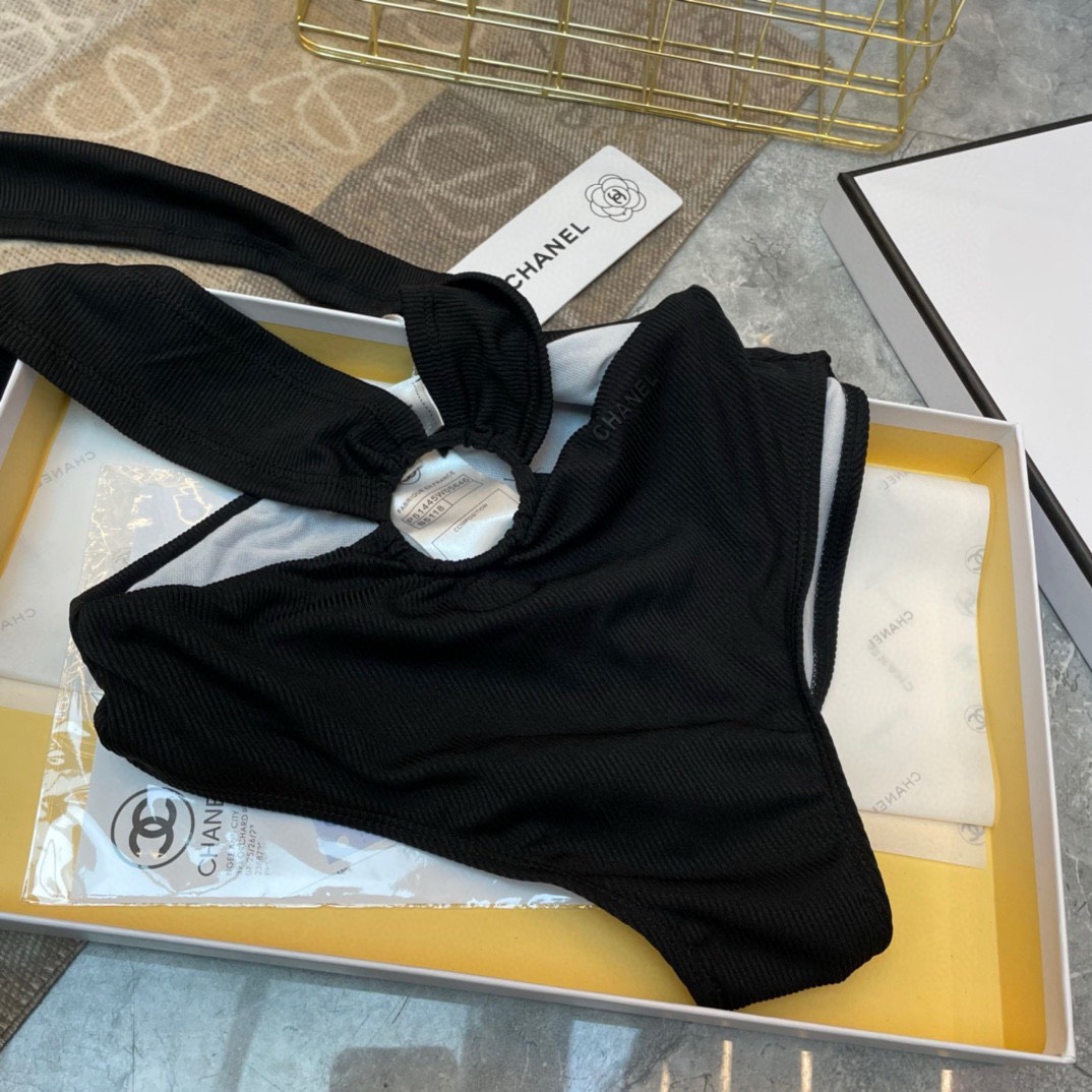 Bagsaaa Ch**el Black Bikini 03