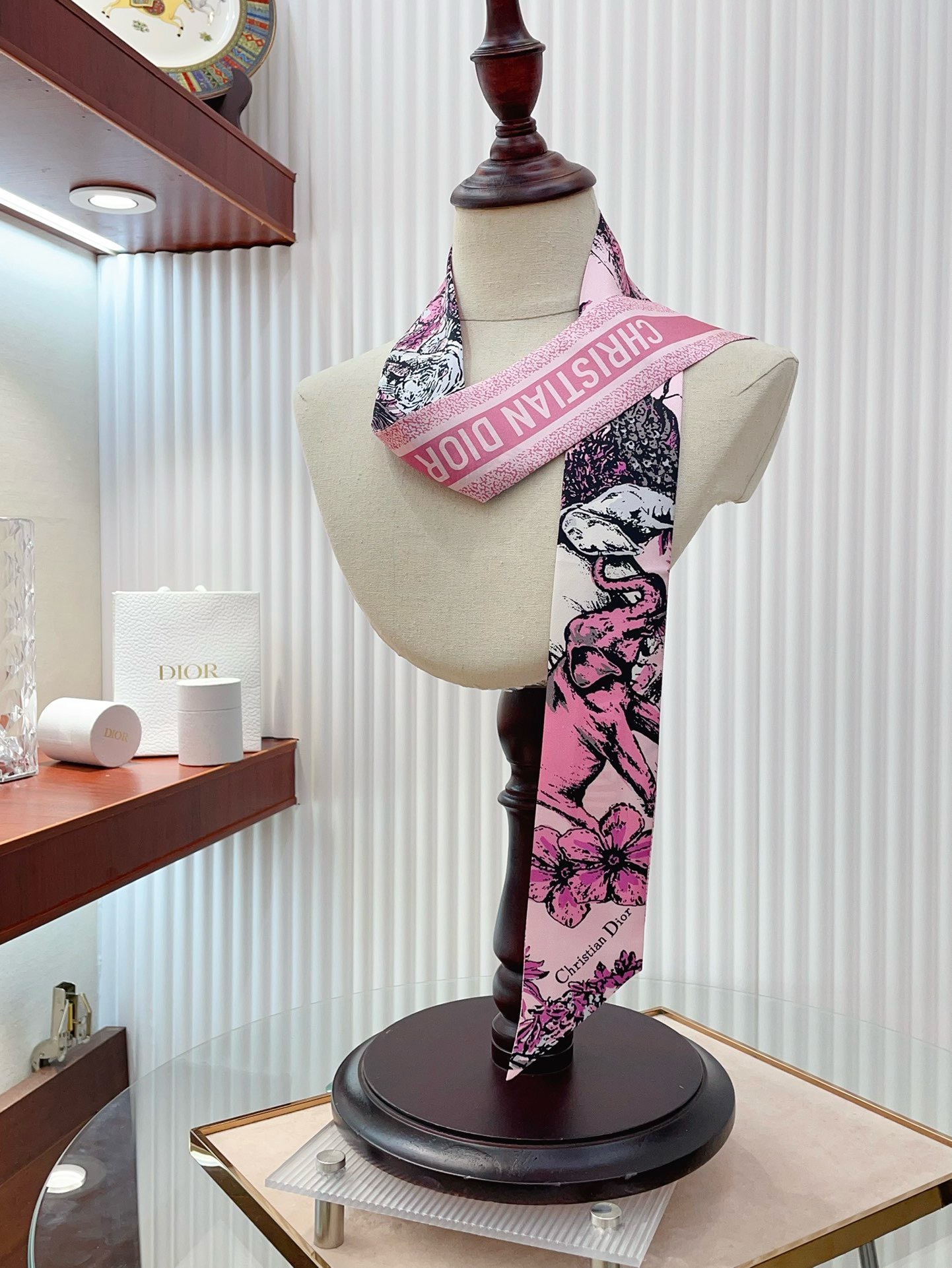 Bagsaaa D10r Toile de Jouy Sauvage Mitzah Scarf Pink - 6 x 105 cm