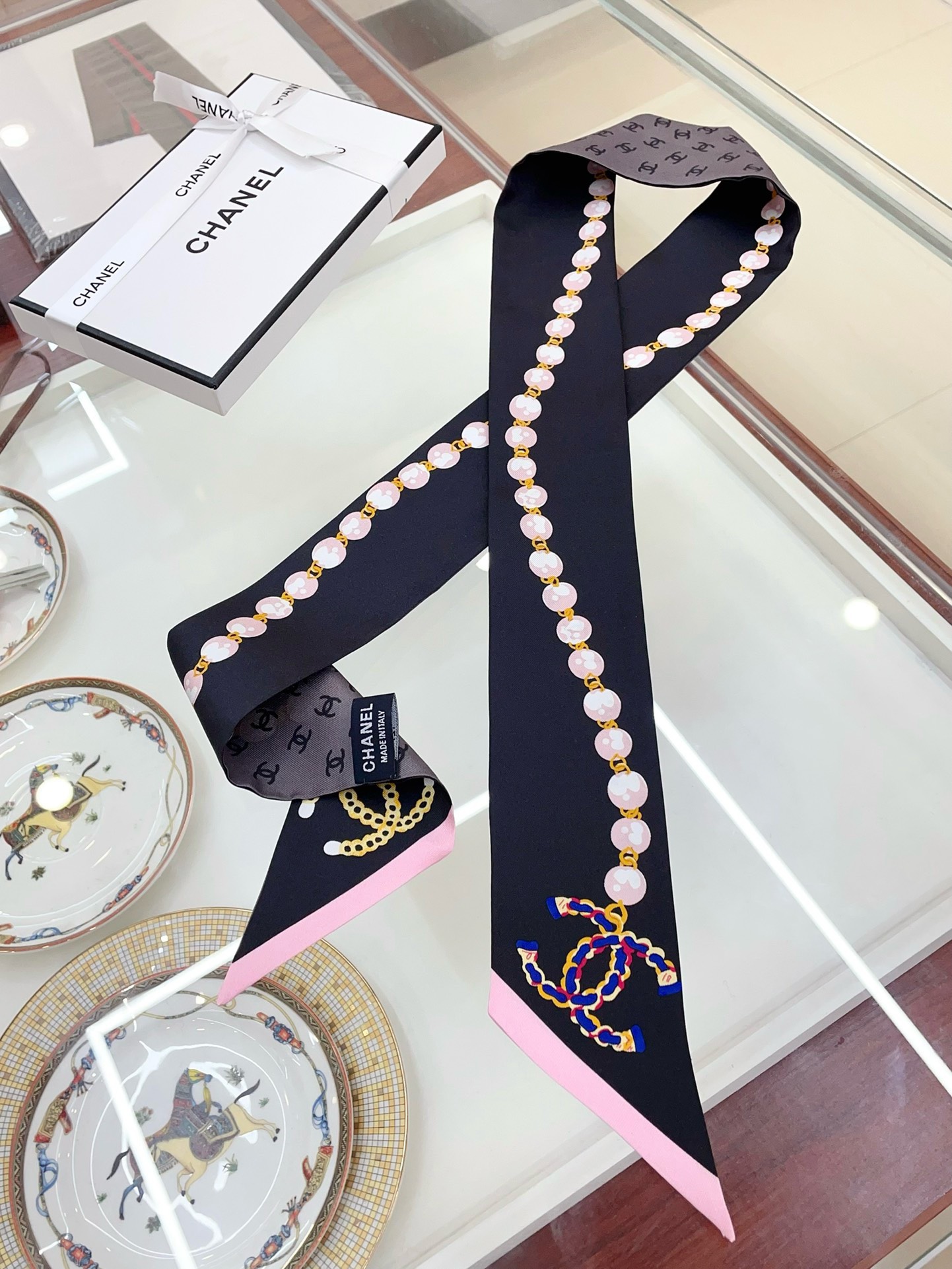 Bagsaaa Ch**el Black Silk Scarf - 120x6cm