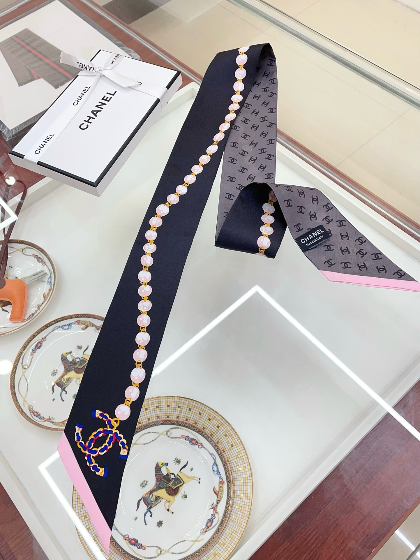 Bagsaaa Ch**el Black Silk Scarf - 120x6cm