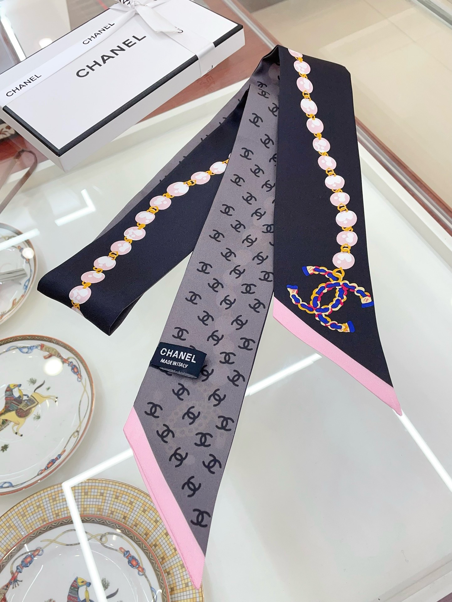 Bagsaaa Ch**el Black Silk Scarf - 120x6cm
