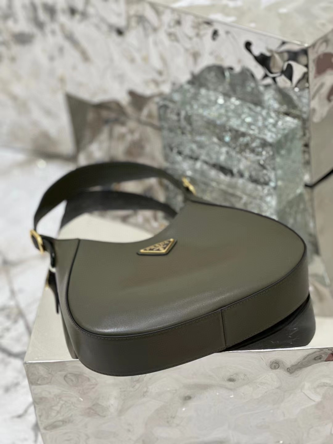 Bagsaaa Pra*a Cleo Shoulder Bag With Adjustable Strap In Green - 27x20x7cm