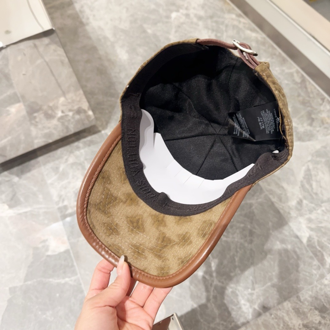 Bagsaaa L0vis Vvtt0n Brown Cap