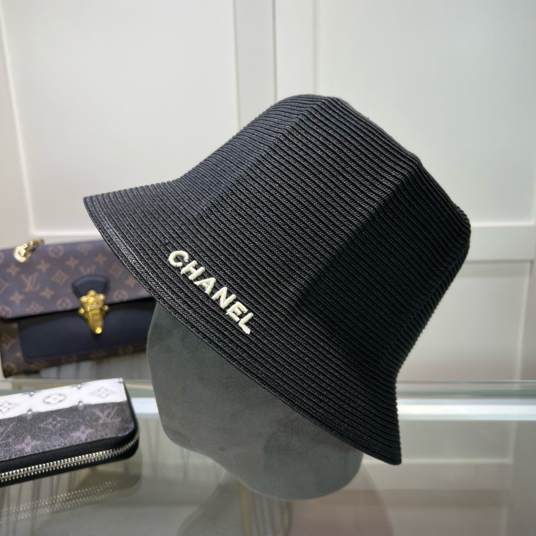 Bagsaaa Ch**el Bucket Hat 02