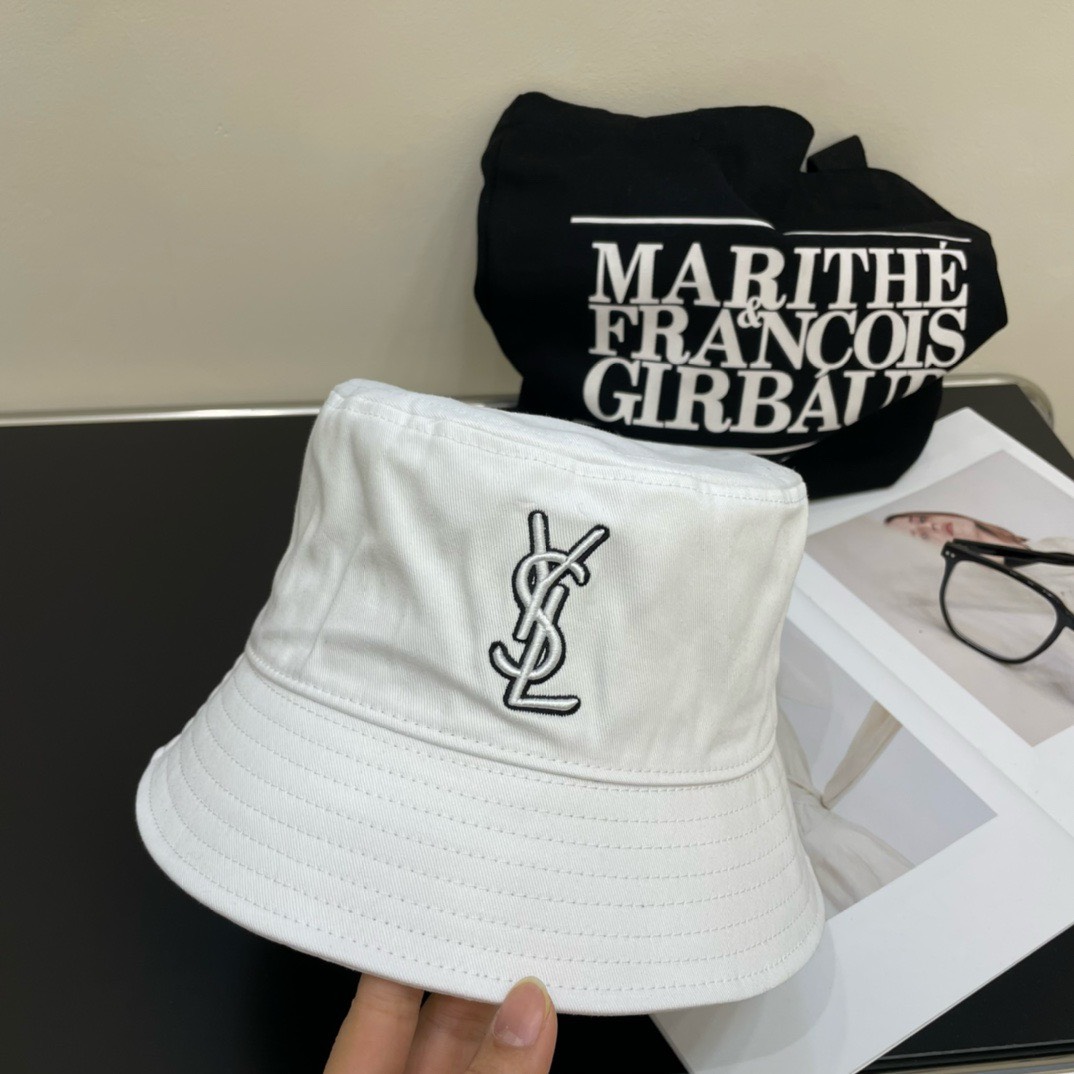 Bagsaaa Y51 White Front Logo Bucket Hat