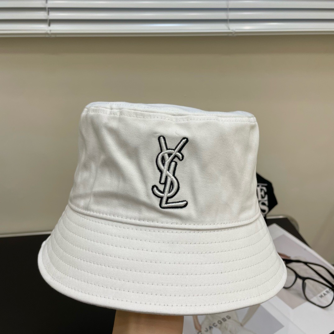 Bagsaaa Y51 White Front Logo Bucket Hat
