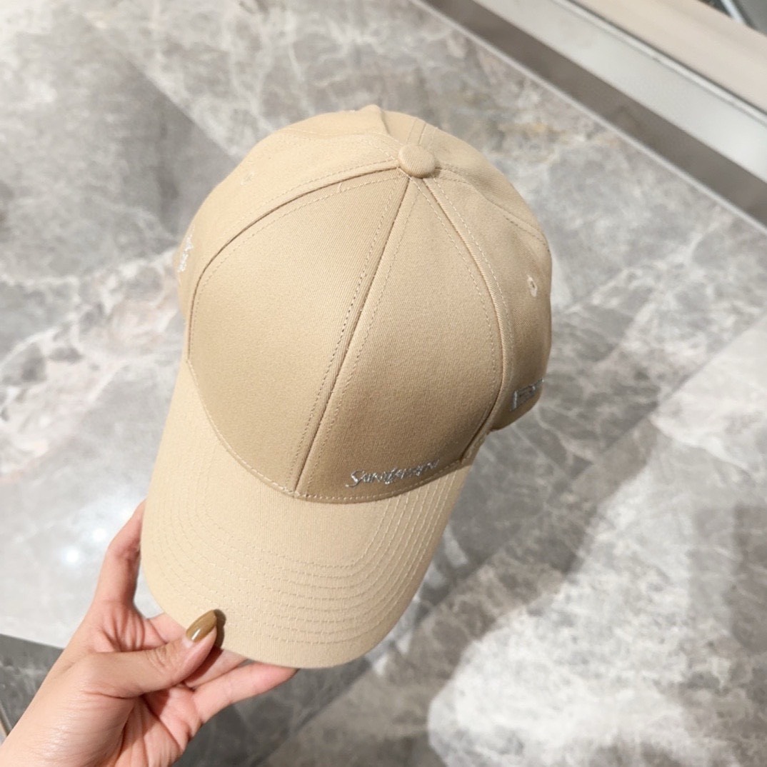 Bagsaaa Y51 Beige Cap