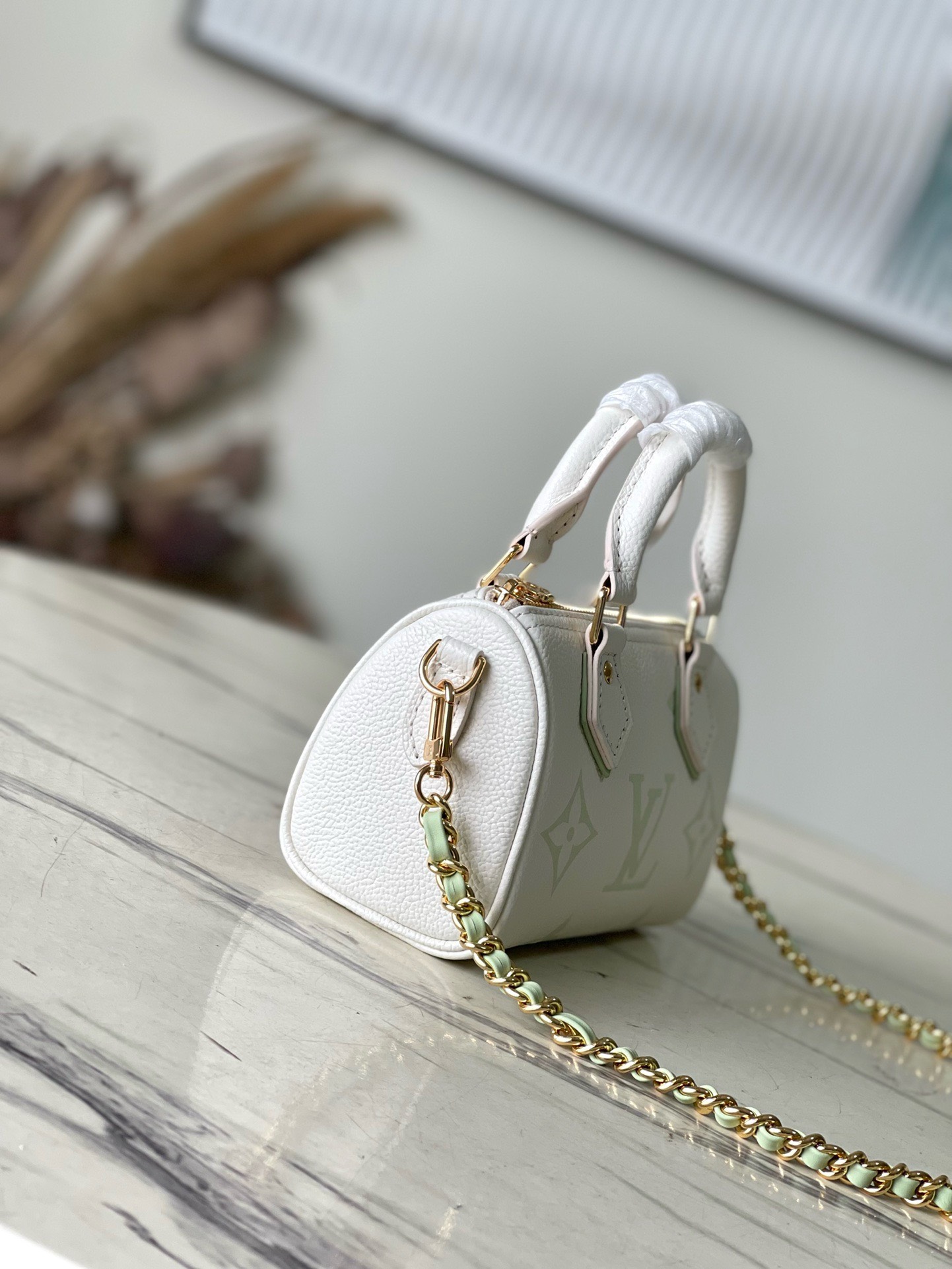 Bagsaaa L0vis Vvtt0n Nano Speedy Latte White / Matcha Green - M24169 - 16 x 10 x 7.5 cm