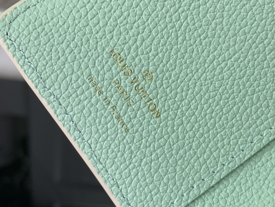 Bagsaaa L0vis Vvtt0n Clea Wallet Monogram Empreinte Leather - 11*8.5*3.5cm