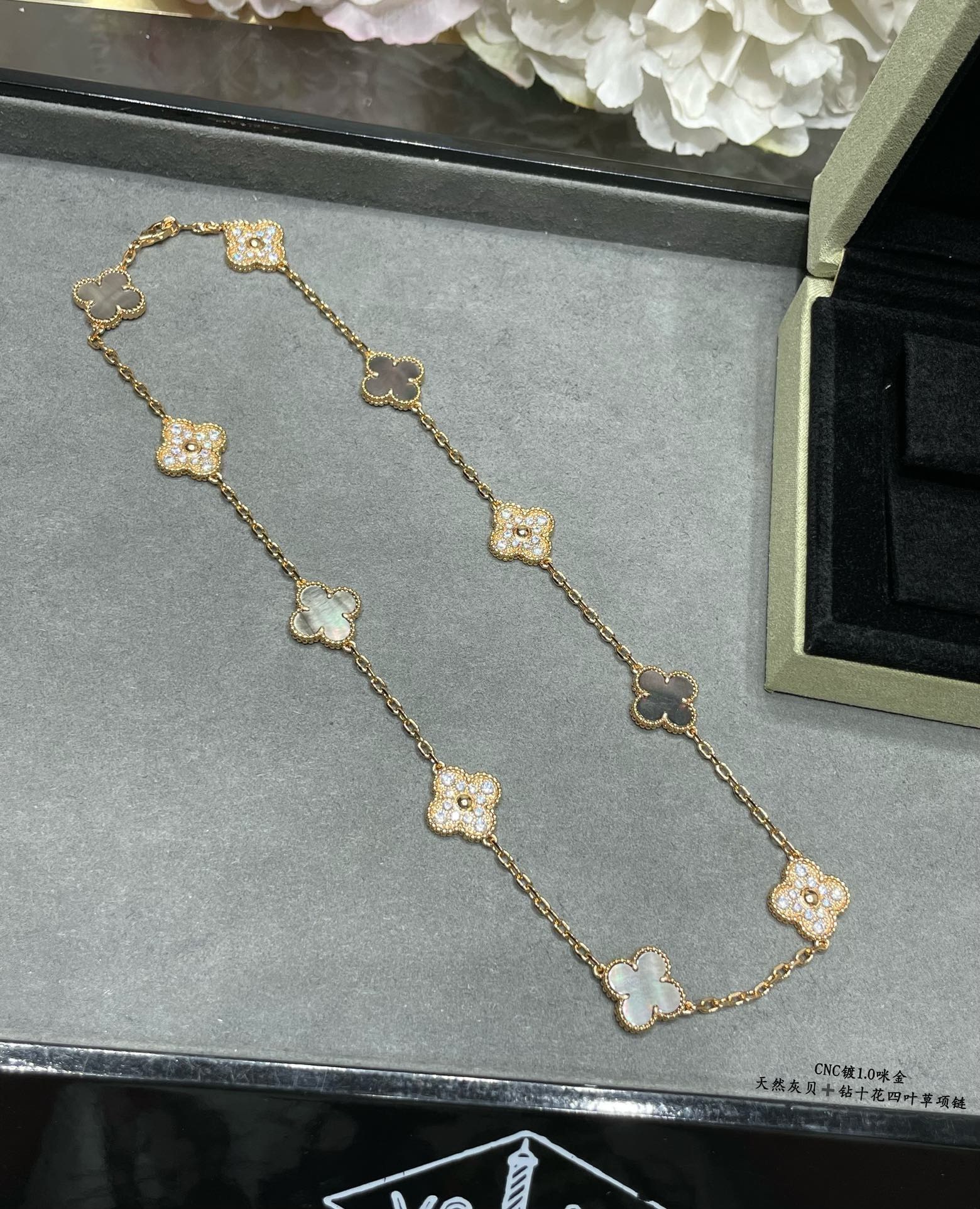 Bagsaaa V*n Cl**f & Arp*1s Vinatge Alhambra necklace, 10 motifs with D1am0nd