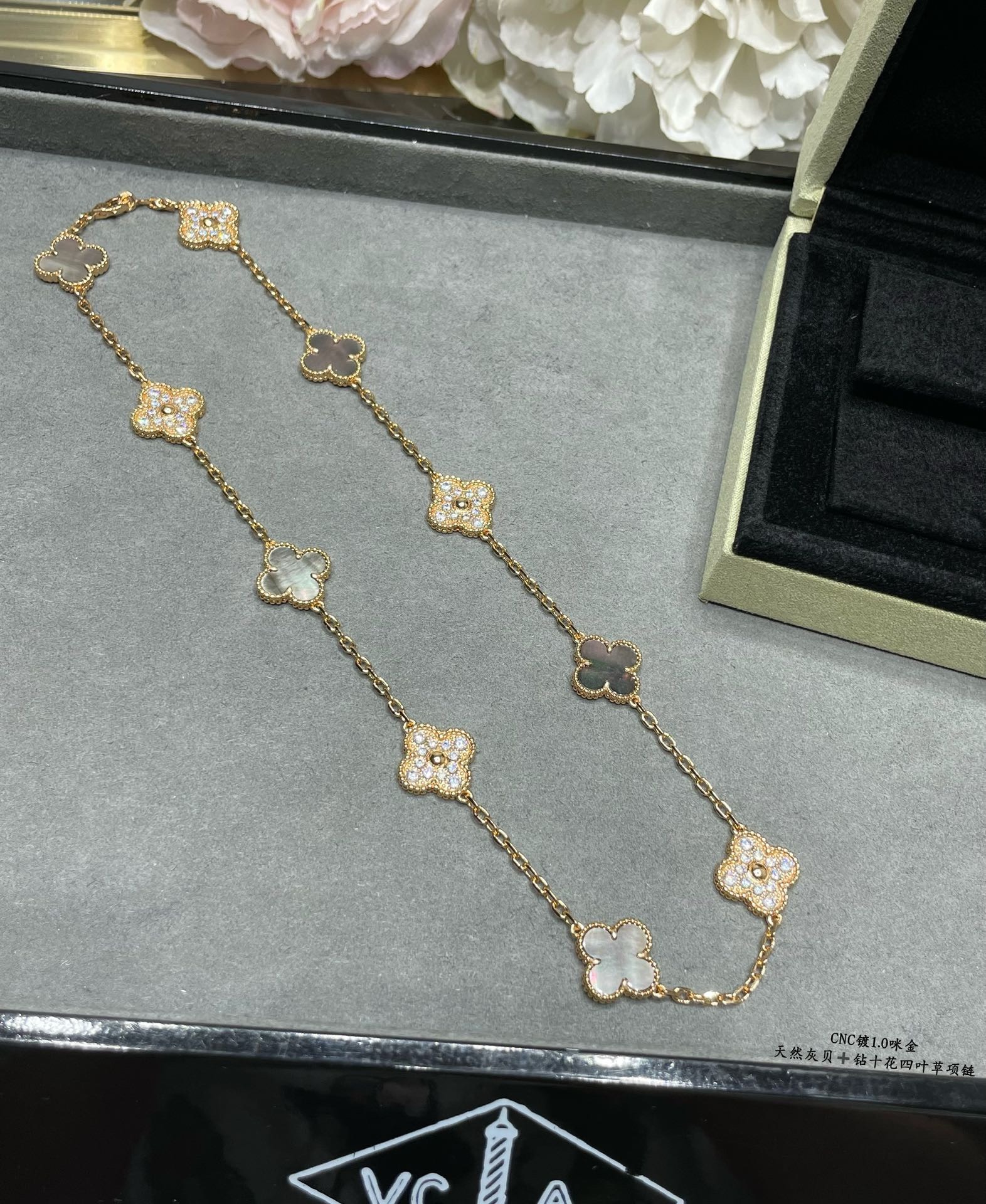Bagsaaa V*n Cl**f & Arp*1s Vinatge Alhambra necklace, 10 motifs with D1am0nd