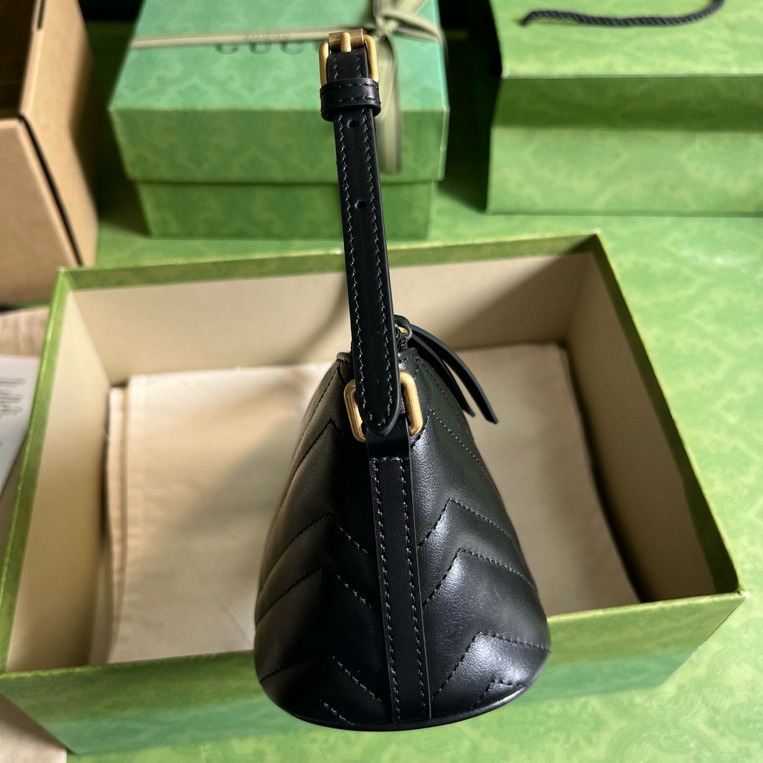 Bagsaaa Gvc*1 Marmont Shoulder Bag Black - 23cm x 12cm x 10cm