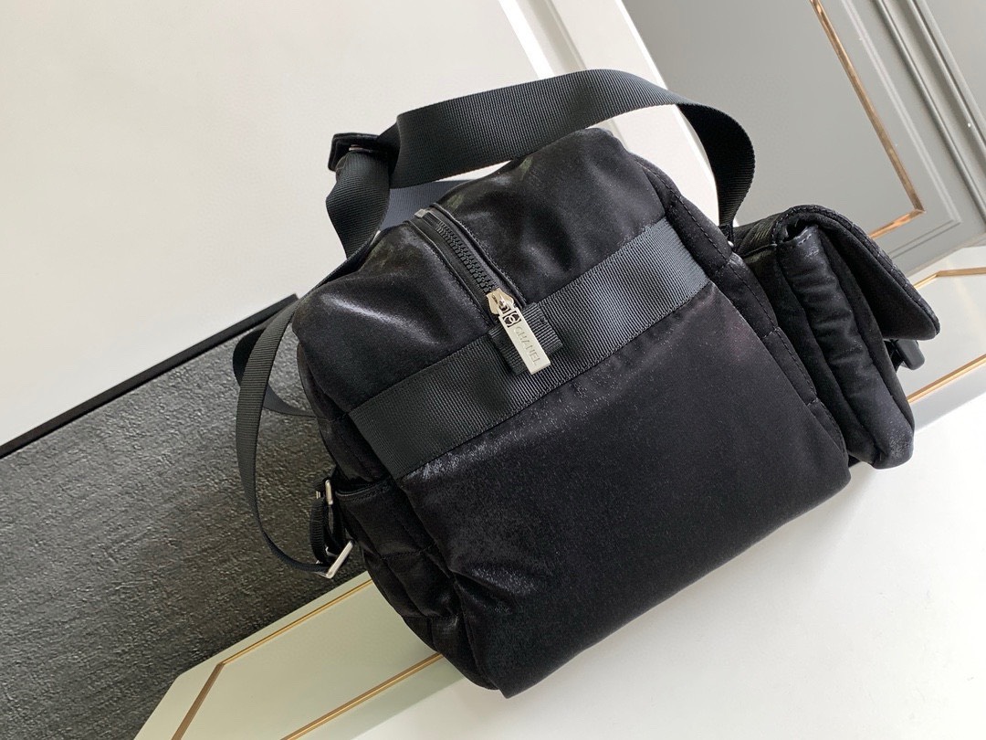 Bagsaaa Ch**el Sport Line Double Pocket Duffle Bag Quilted Nylon Large